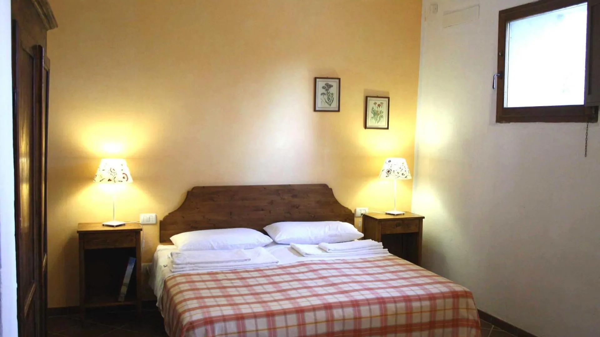 Agriturismo La Torretta - Apt 4Rooms With Pool Siena 0*,